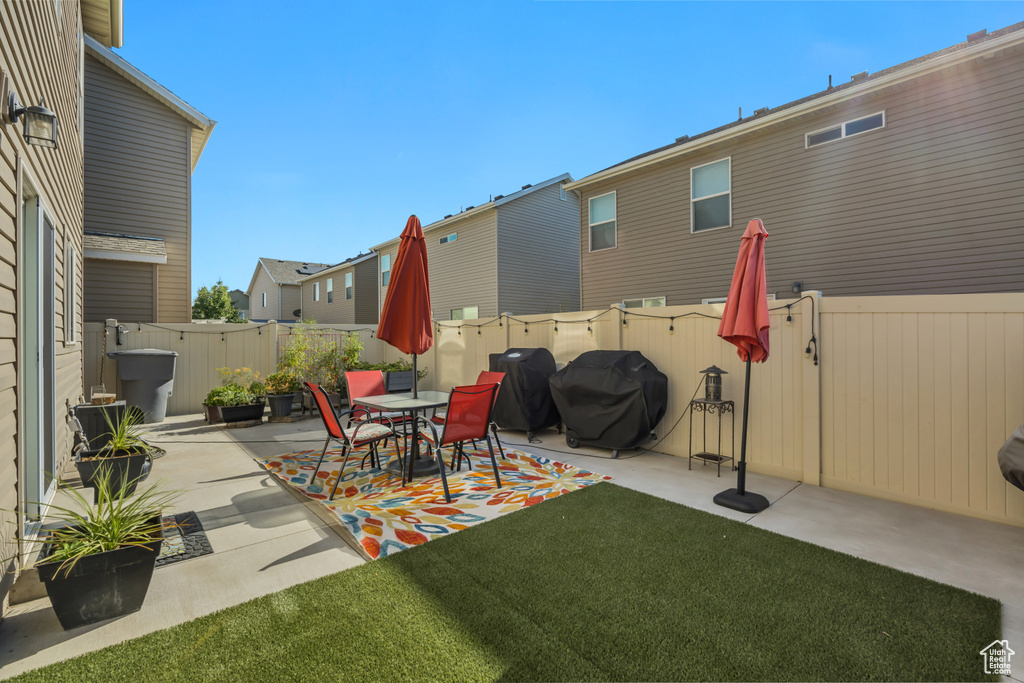 948 W STONEHAVEN DR North Salt Lake, UT 84054