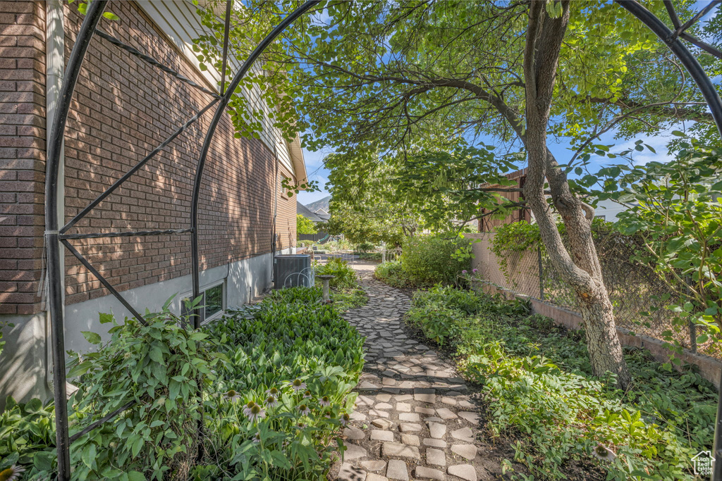 1370 W 800 N Mapleton, UT 84664