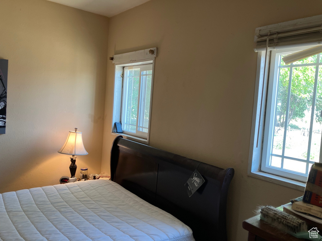 Photo 15 for MLS #2102982 at 341 E 200 North