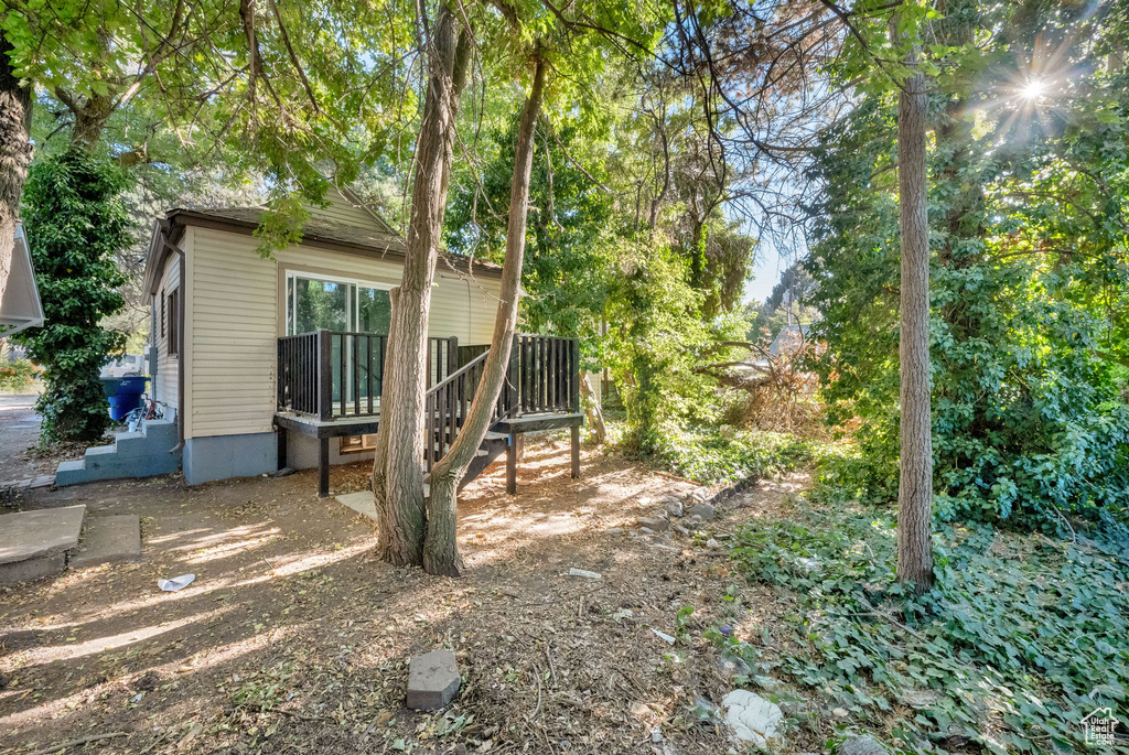 Photo 5 for MLS #2102984 at 612 35th St