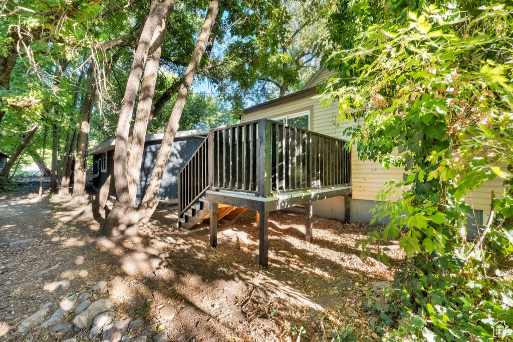Photo 6 for MLS #2102984 at 612 35th St