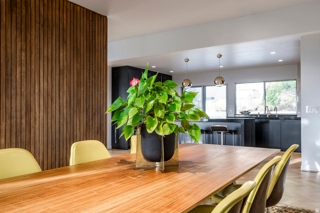 1497 S DEVONSHIRE DR Salt Lake City, UT 84108