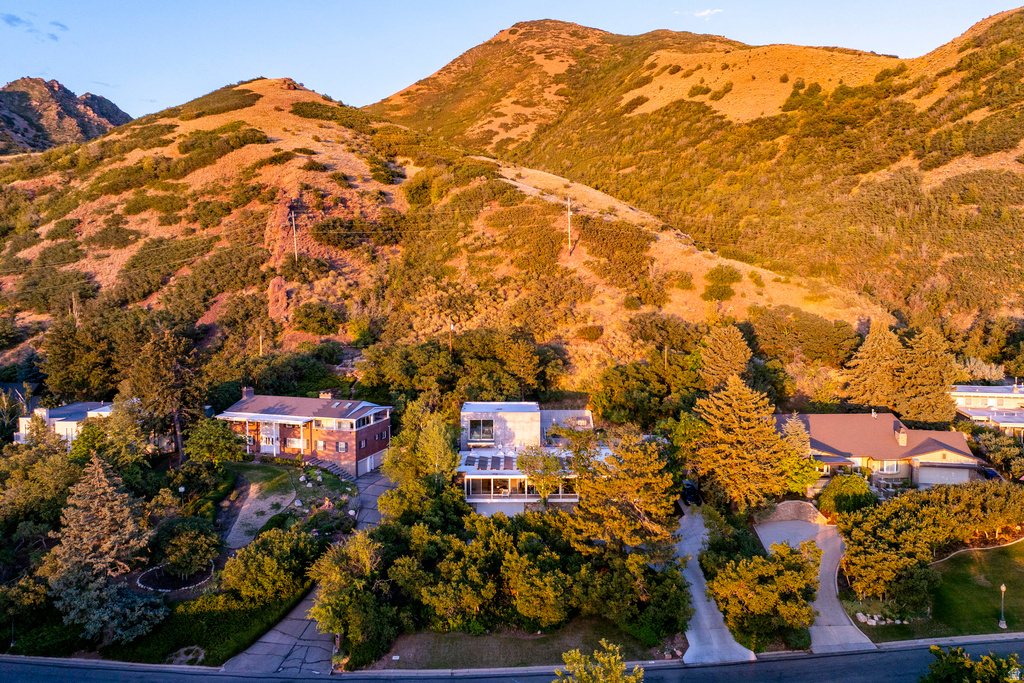 1497 S DEVONSHIRE DR Salt Lake City, UT 84108