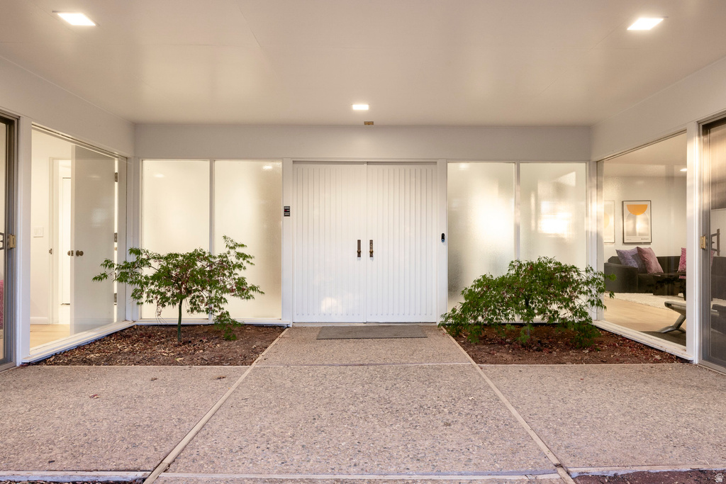 1497 S DEVONSHIRE DR Salt Lake City, UT 84108