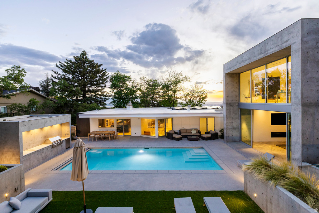 1497 S DEVONSHIRE DR Salt Lake City, UT 84108