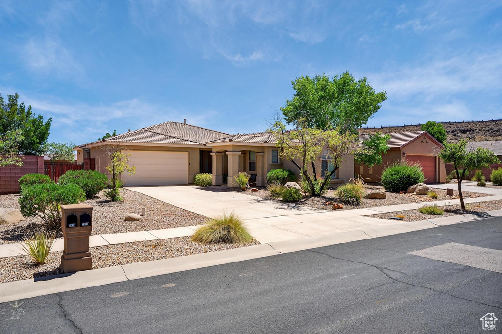 Photo 47 for MLS #2102997 at 2602 E Spring Canyon Dr