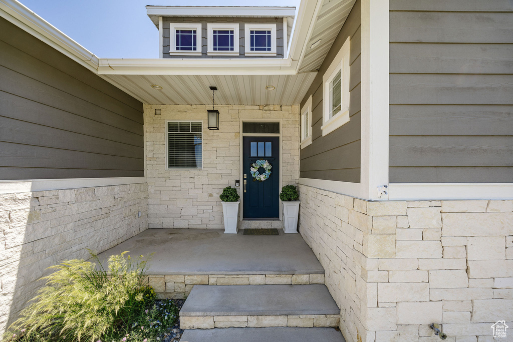 Photo 7 for MLS #2103000 at 84 N 820 East