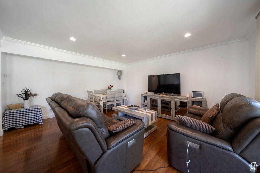Photo 6 for MLS #2103019 at 618 N Oakley St #B206