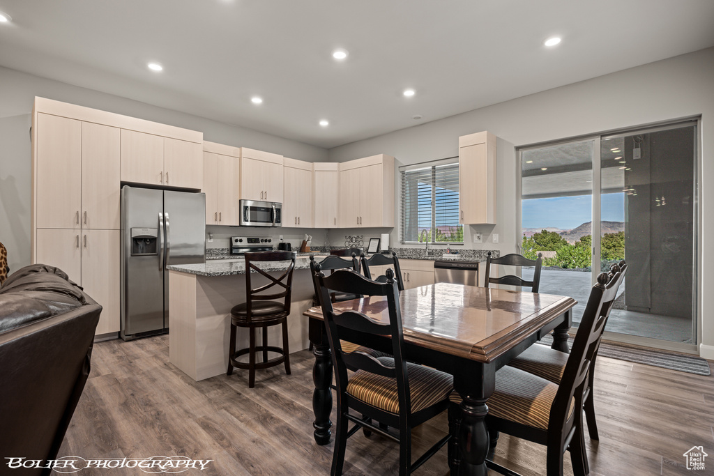 Photo 67 for MLS #2103028 at 728 W Sir Monte Dr