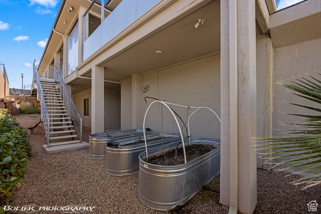 Photo 101 for MLS #2103028 at 728 W Sir Monte Dr