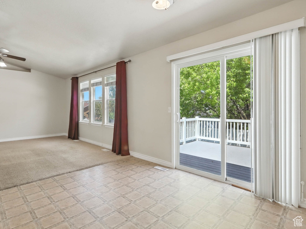 718 FOX RUN DR Tooele, UT 84074