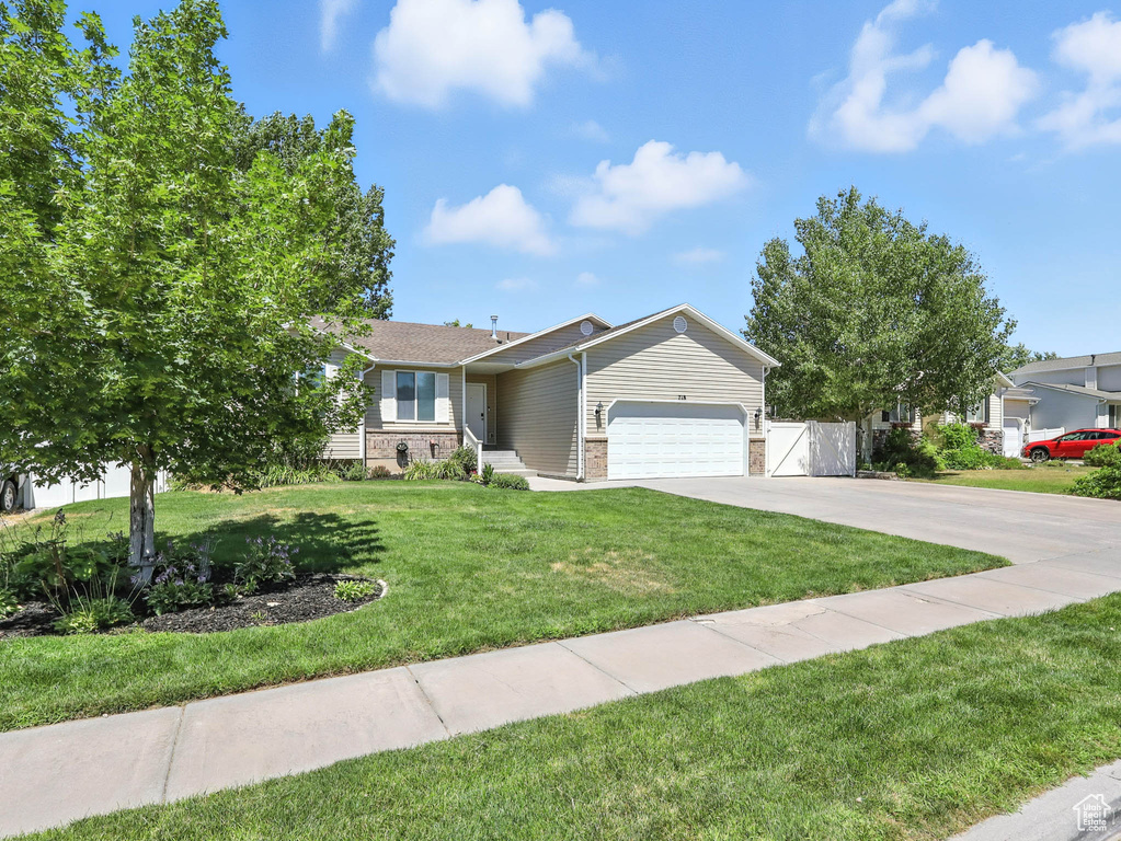 718 FOX RUN DR Tooele, UT 84074