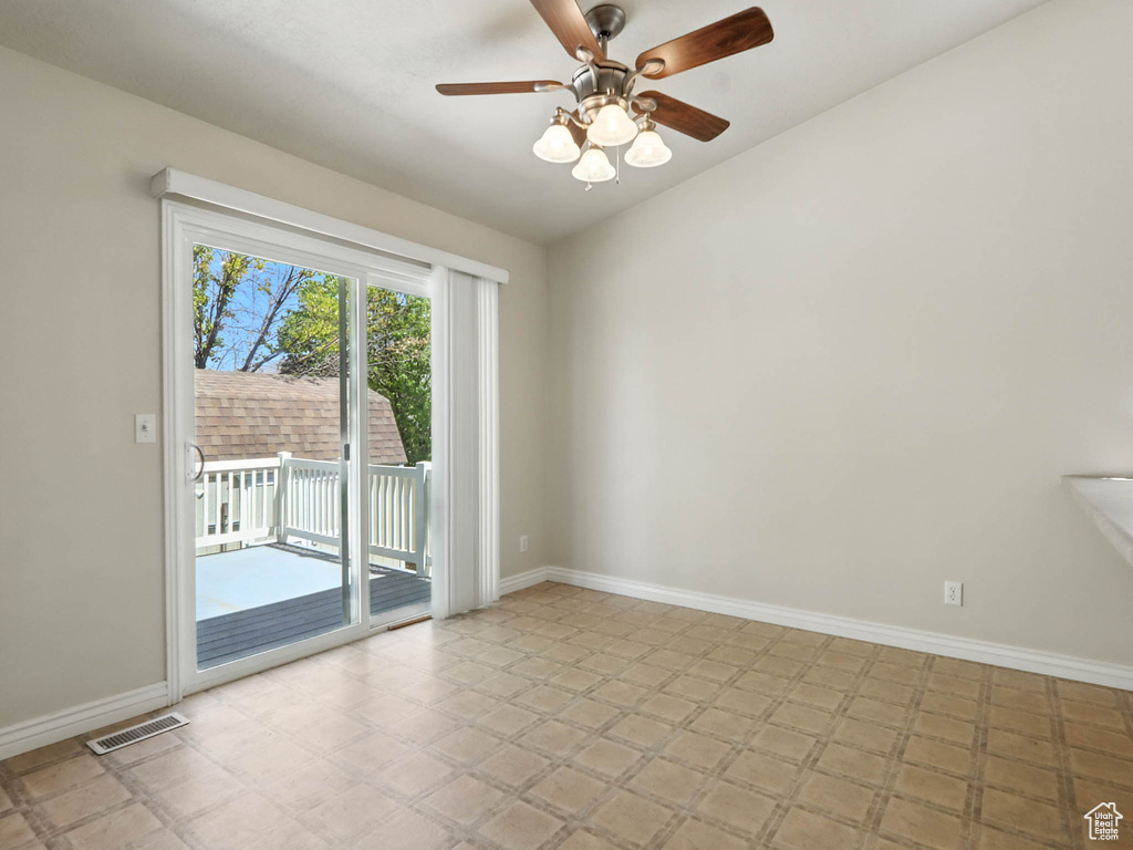 718 FOX RUN DR Tooele, UT 84074