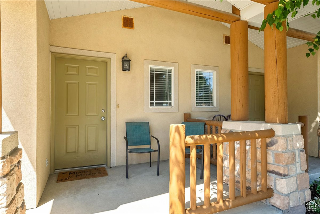 Photo 4 for MLS #2103035 at 6664 S Pines Point Way