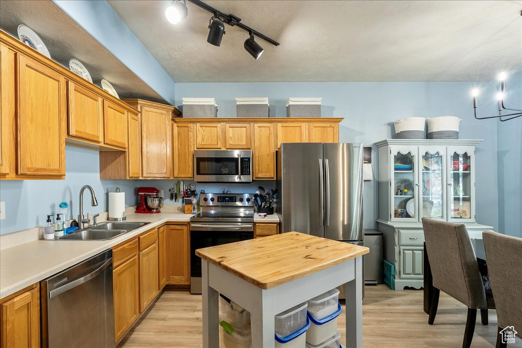 Photo 11 for MLS #2103035 at 6664 S Pines Point Way