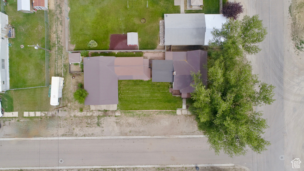 Photo 6 for MLS #2103041 at 191 E 1st