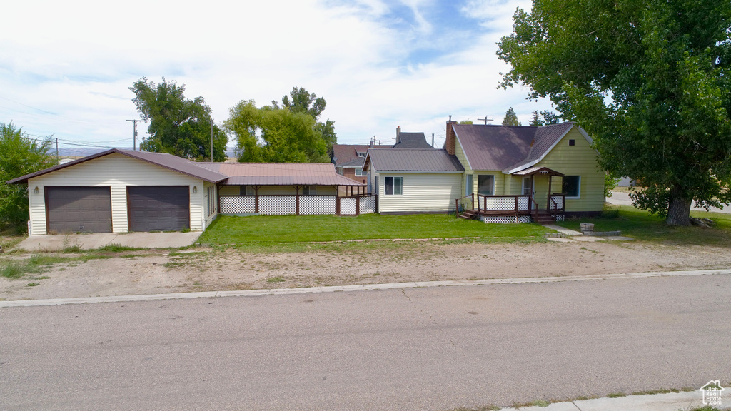 Photo 4 for MLS #2103041 at 191 E 1st