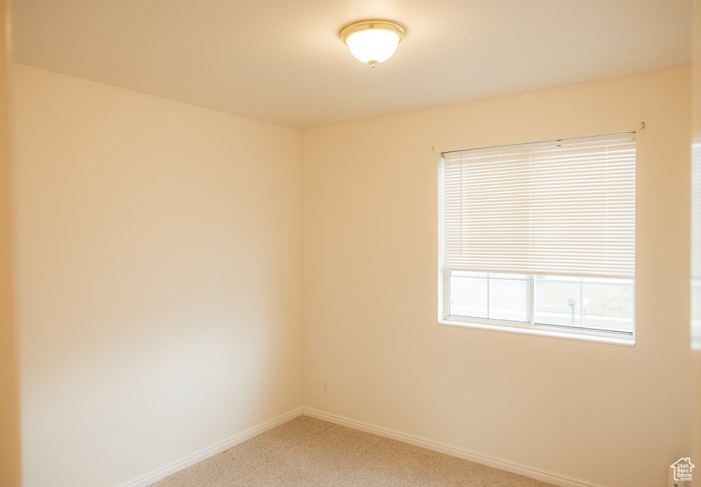 Photo 16 for MLS #2103045 at 1636 W Plum Creek Dr