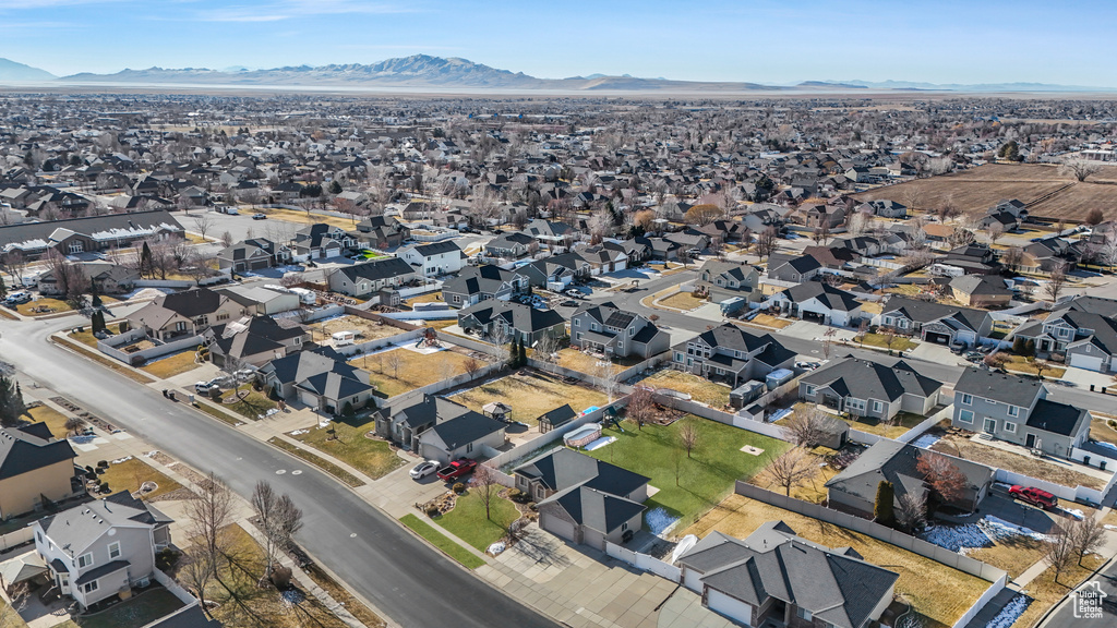 956 S 1525 W Syracuse, UT 84075