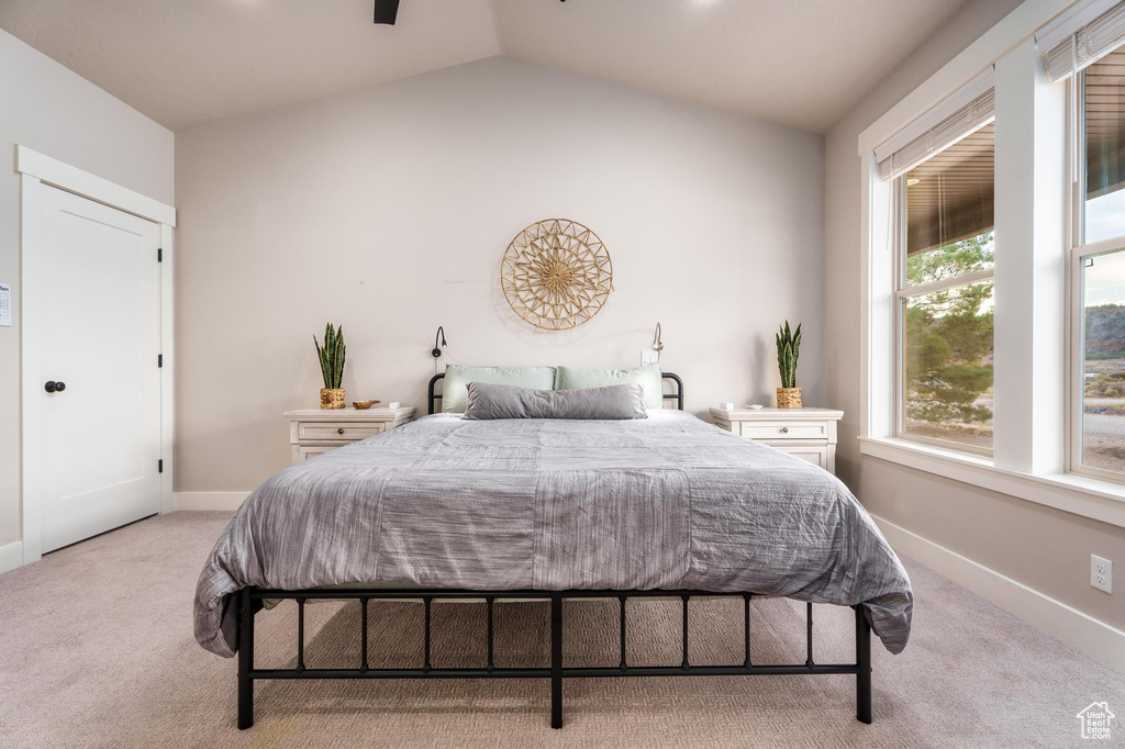 1061 W SMITHSONIAN WAY Apple Valley, UT 84737