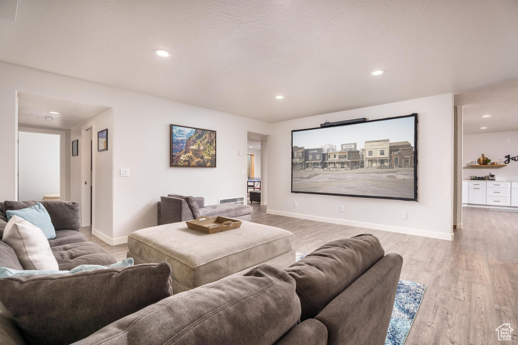 1061 W SMITHSONIAN WAY Apple Valley, UT 84737