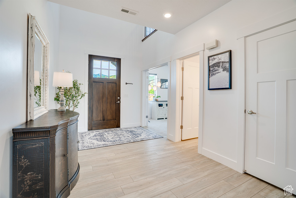 Photo 5 for MLS #2103069 at 1126 N Springer View Loop