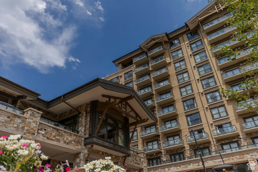 Photo 51 for MLS #2103073 at 2290 E Deer Valley Dr #4030