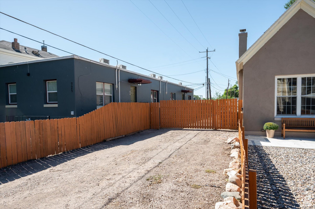 717 E 25TH Ogden, UT 84401