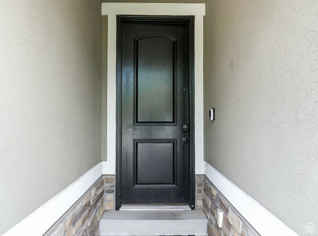 954 S 2040 W Orem, UT 84059