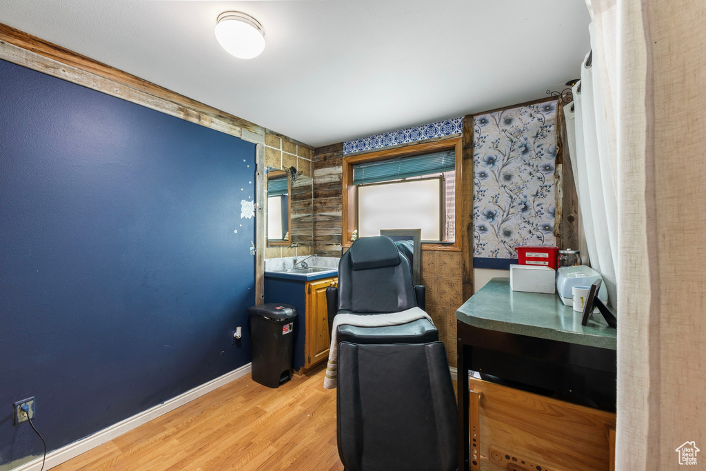 Photo 13 for MLS #2103100 at 301 Birchwood