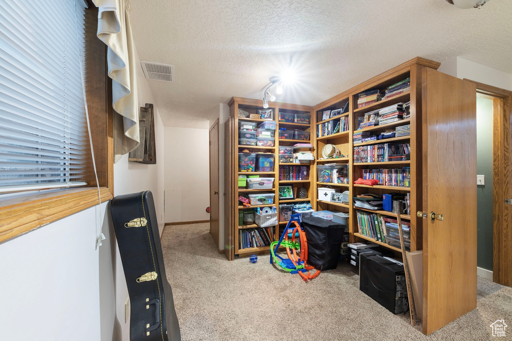 Photo 11 for MLS #2103100 at 301 Birchwood