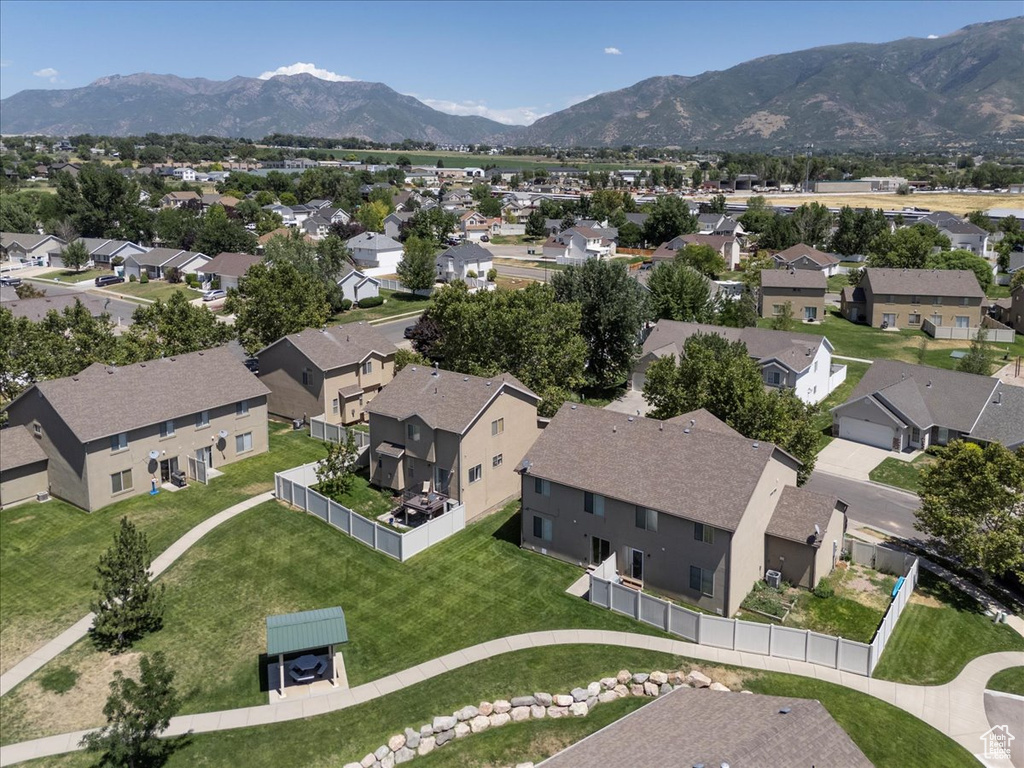1811 N CLARK ST Layton, UT 84041