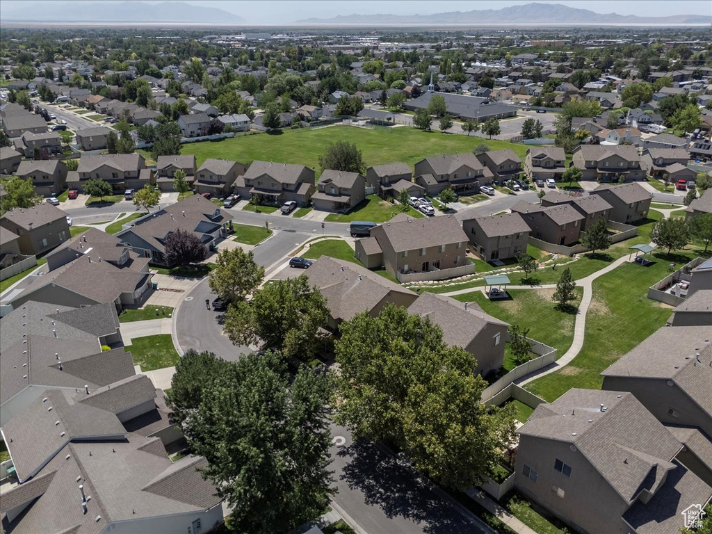 1811 N CLARK ST Layton, UT 84041