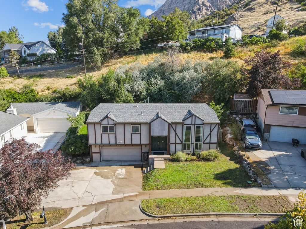 1272 E EARL DR Ogden, UT 84404