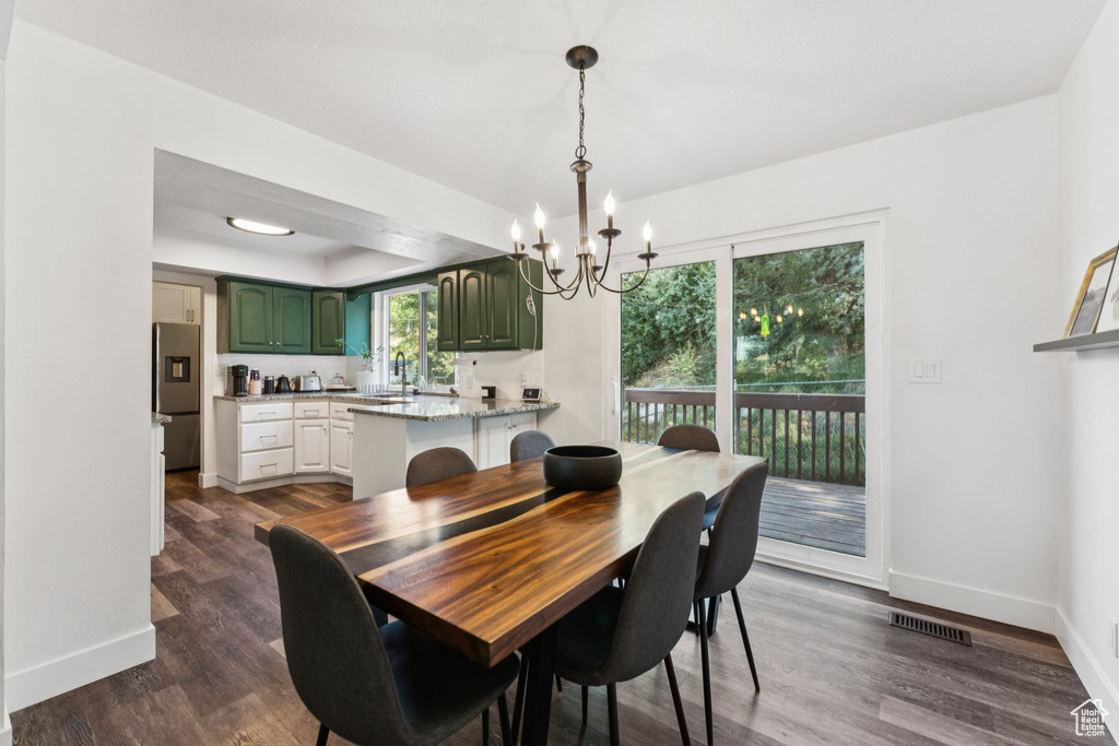 1272 E EARL DR Ogden, UT 84404