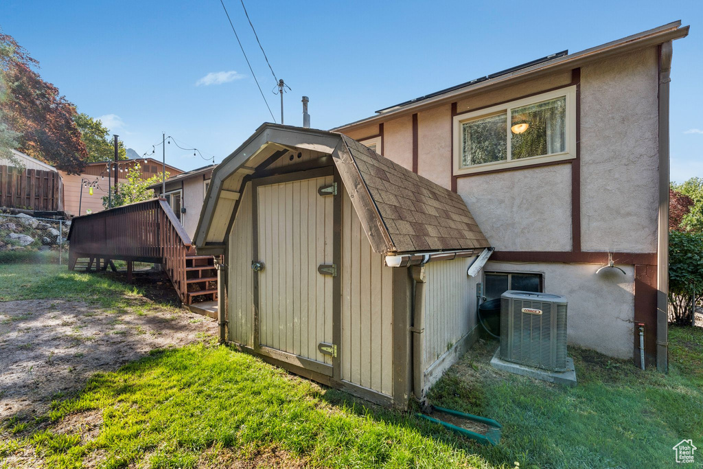 1272 E EARL DR Ogden, UT 84404