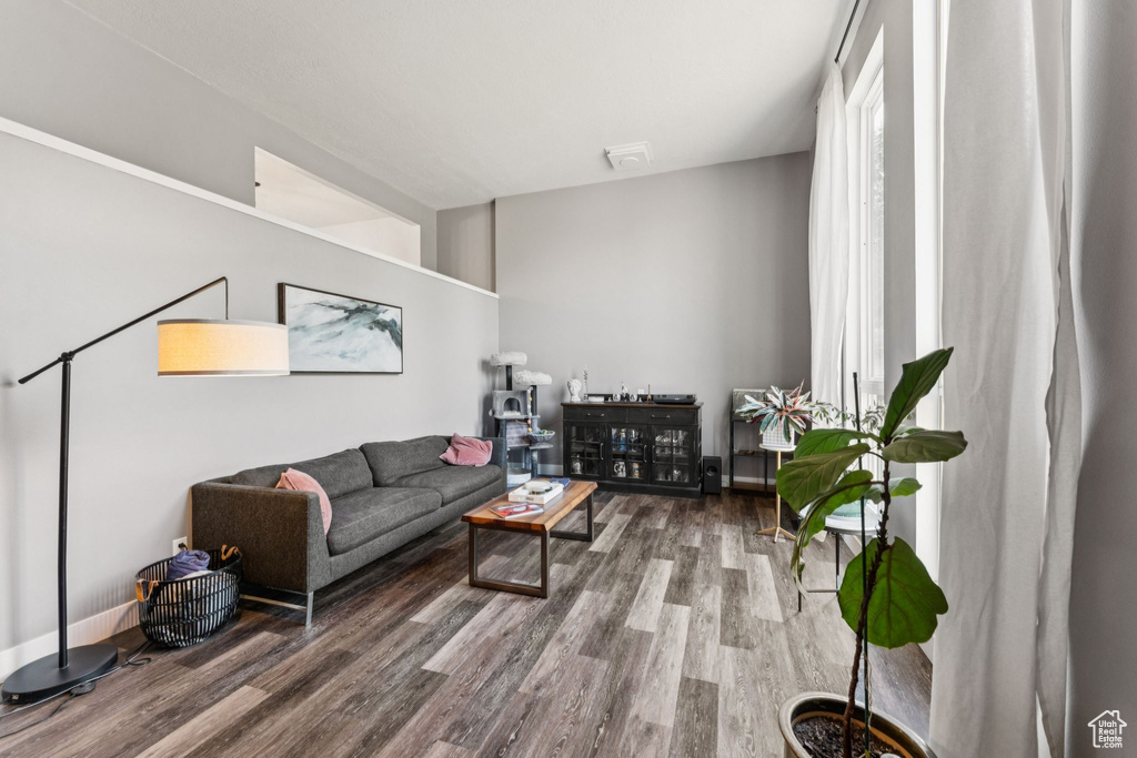 1272 E EARL DR Ogden, UT 84404