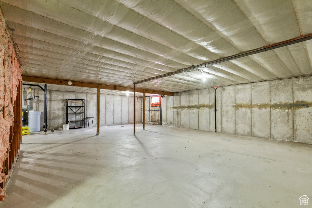 5582 S 975 E South Ogden, UT 84405