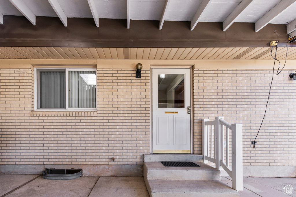 5582 S 975 E South Ogden, UT 84405