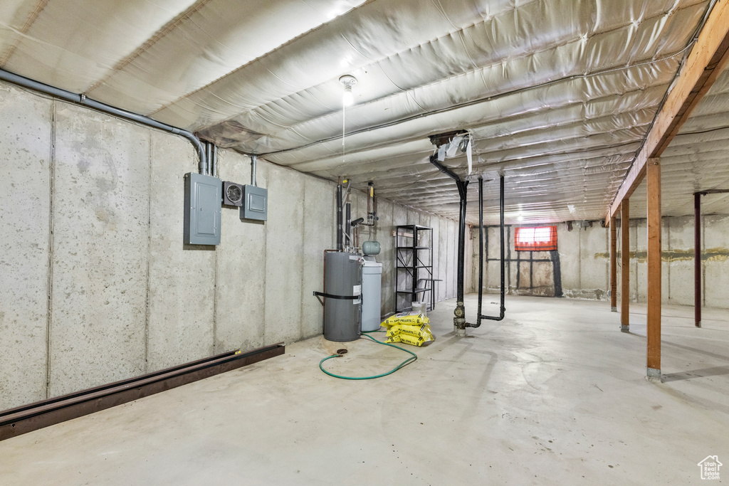 5582 S 975 E South Ogden, UT 84405