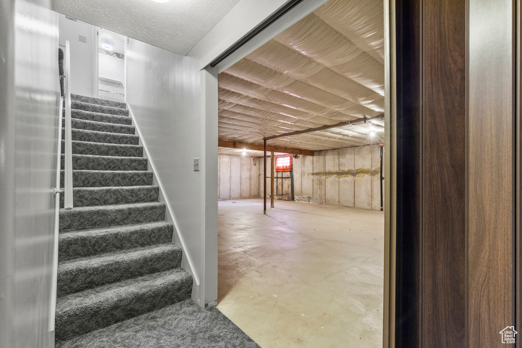 5582 S 975 E South Ogden, UT 84405