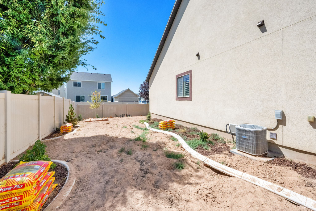 2469 S LAUREL ST West Haven, UT 84401