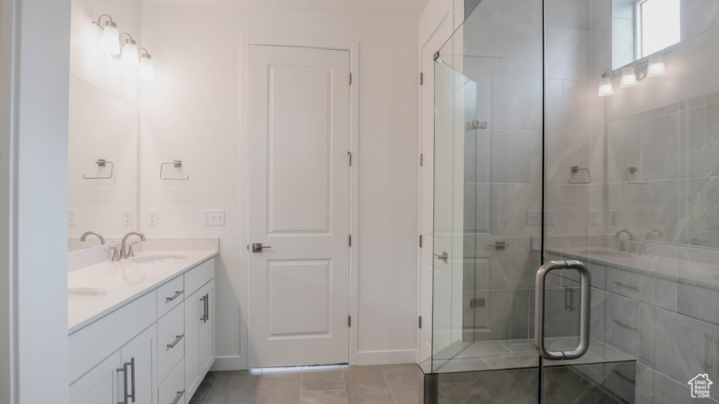 Photo 15 for MLS #2103117 at 876 W Sika Cir #205