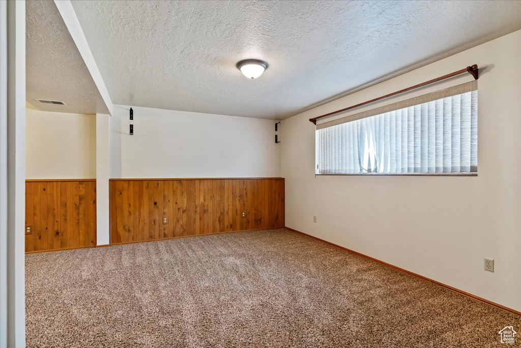 961 E 900 N Ogden, UT 84404
