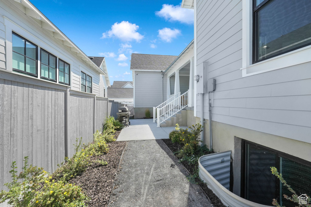 11036 S PADDLE BOARD WAY South Jordan, UT 84009