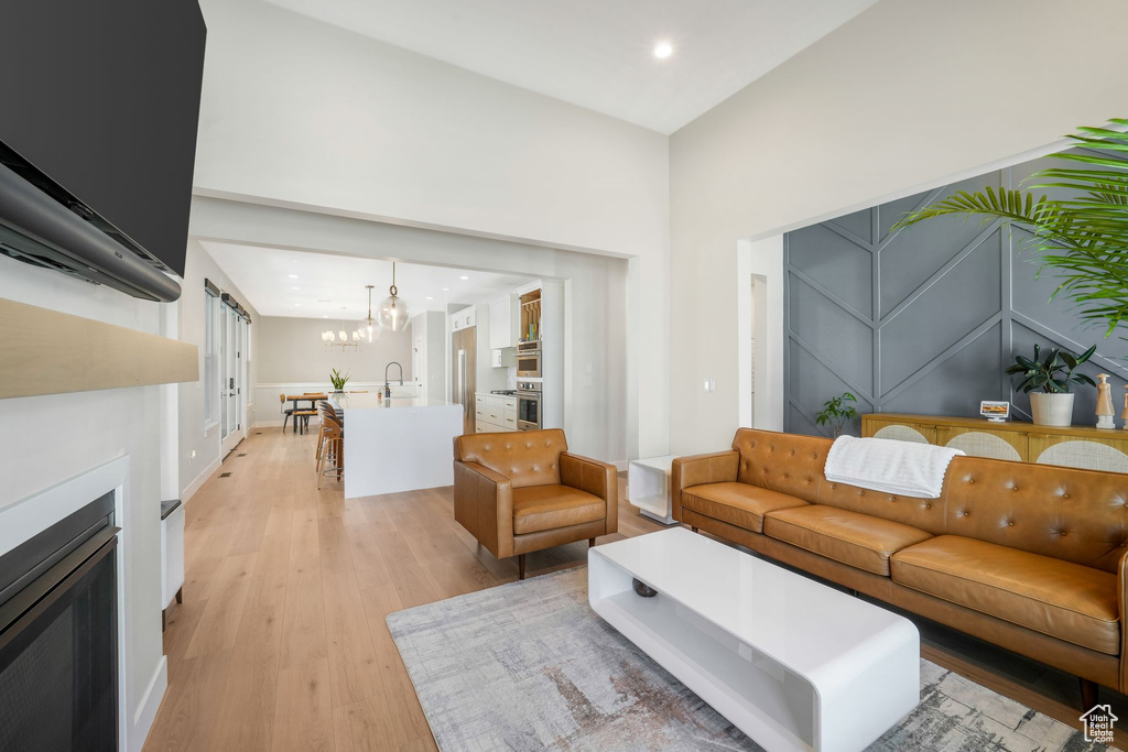 11036 S PADDLE BOARD WAY South Jordan, UT 84009