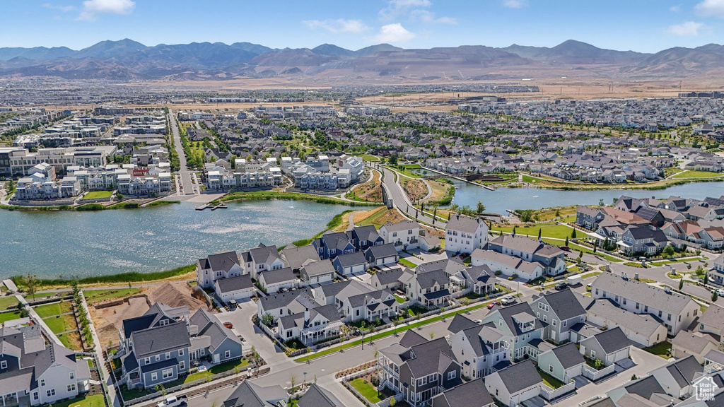 11036 S PADDLE BOARD WAY South Jordan, UT 84009