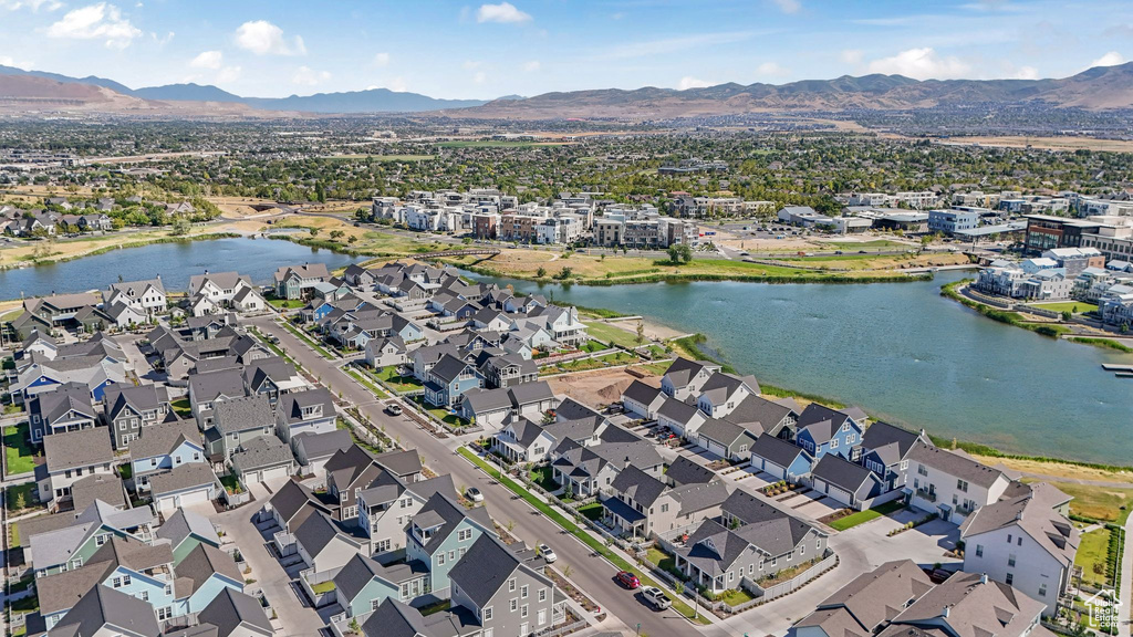 11036 S PADDLE BOARD WAY South Jordan, UT 84009