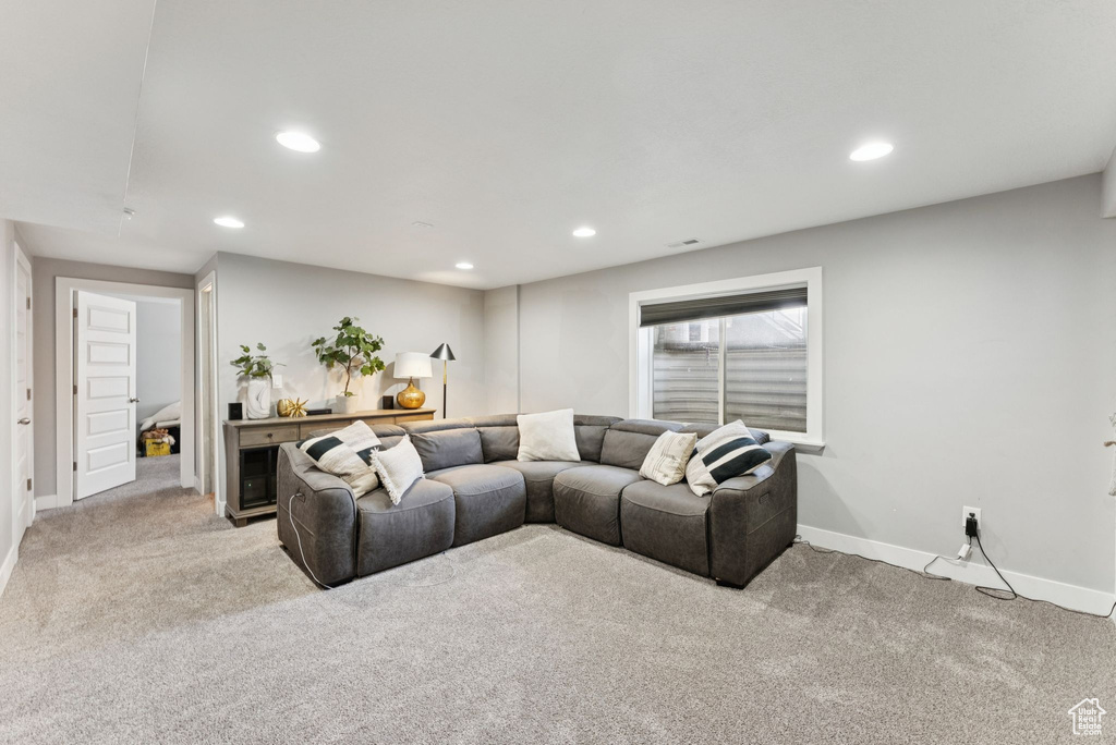 2228 S MOUNTAIN VIEW BLVD Woods Cross, UT 84087