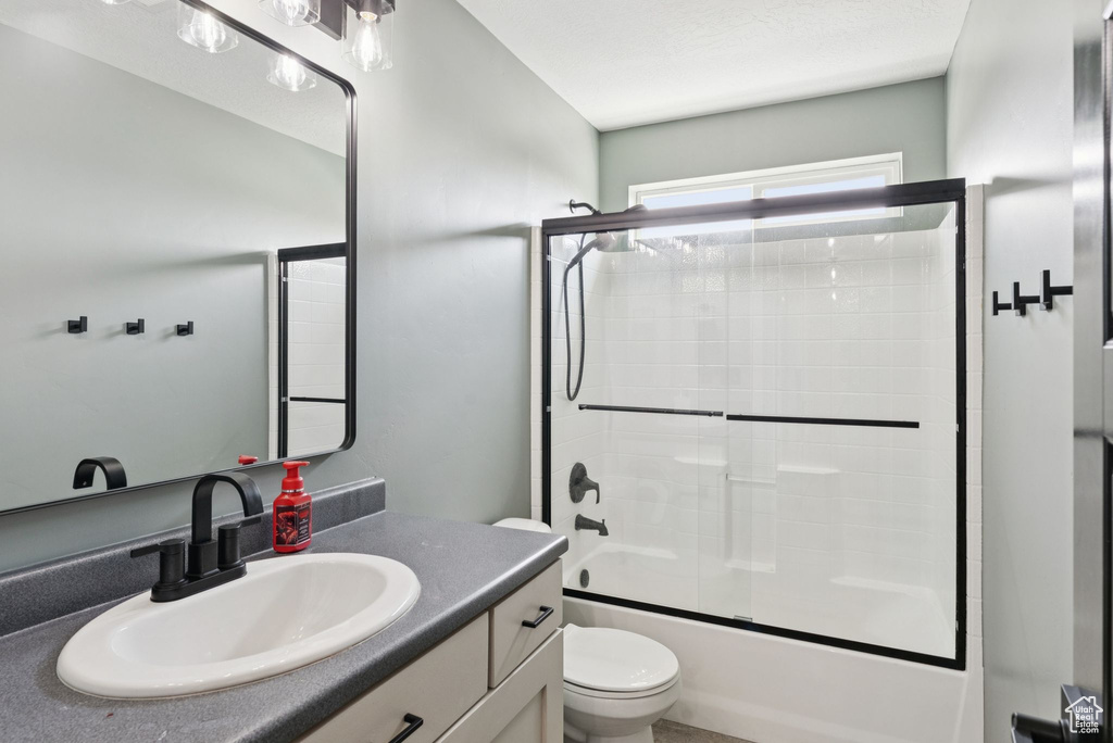 2228 S MOUNTAIN VIEW BLVD Woods Cross, UT 84087